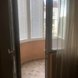 Rakovski Gn / Free Garage Apartment